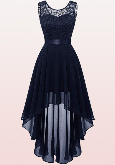 Robe de demoiselle d'honneur en mousseline de soie à col bateau sans manches avec ceinture/ruban