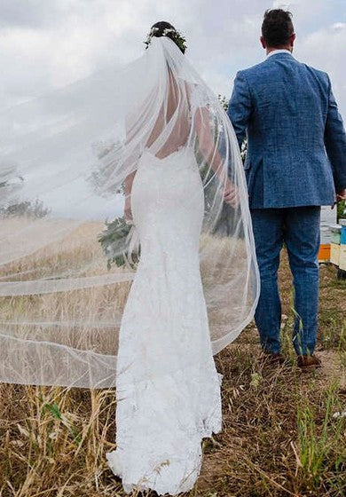 Ilusión Tulle Back Cap Manges Sexy Mermaid Lace Bridal Vestido con tren judicial