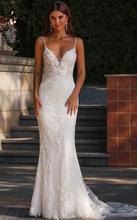 Mermaid Casual Lace Fitted Sexy Beach Sheath Wedding Dress