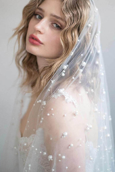 Romantic Fingertip Tulle Wedding Veil with Pearls