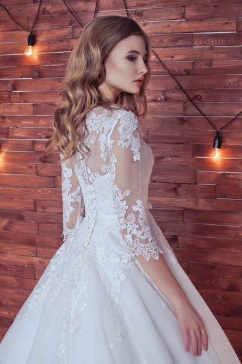 Ball Gown Long Sleeve Tulle Lace Wedding Dress