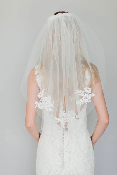 Soft Single Layer Short Tulle Bridal Veil