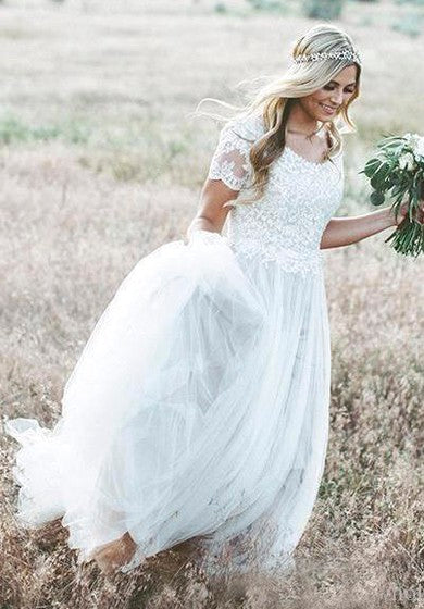 A-Linien-Hochzeitskleid aus Tüll mit Spitzenapplikationen im Bohemian-Stil und kurzen Ärmeln