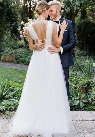 Tulle Floor-length Sweep Train A Line Sleeveless Romantic Wedding Dress