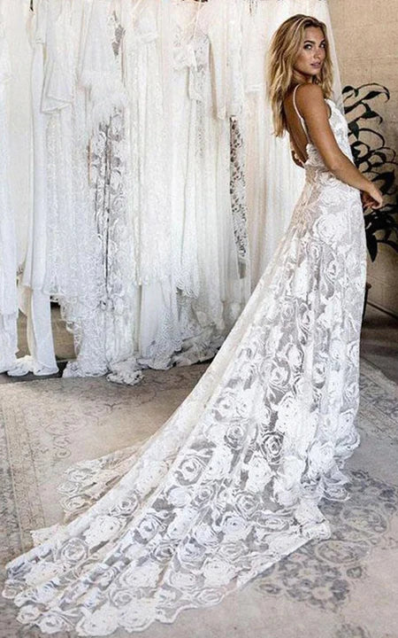 Neformální šaty na ramínka s květinovým vzorem, hlubokým výstřihem do V a odhalenými zády, svatební šaty