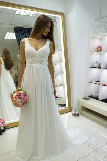 Robe de mariée empire en mousseline à bretelles et col en V