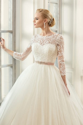 Ball Gown Long Bateau Long-Sleeve Deep-V-Back Tulle Lace Dress With Appliques And Waist Jewellery