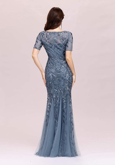 تول الترتر بطول الأرض حورية البحر قصيرة الأكمام خمر فستان متواضع مع الطيات