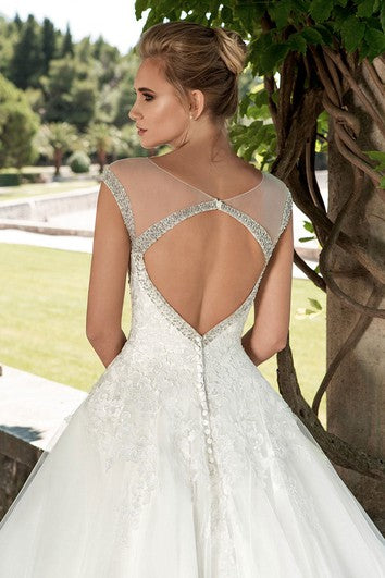 A-Line Long Scoop-Neck Cap-Sleeve Keyhole Tulle Dress With Appliques And Beading