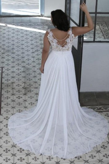 Robe de mariée grande taille de haute qualité avec haut en dentelle et col bateau transparent