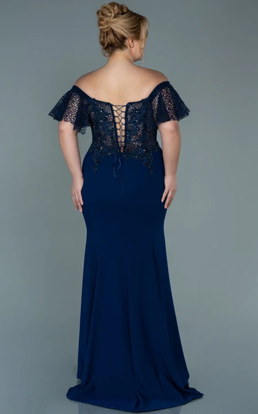 Sexy Off-the-shoulder Sheath Front Split Chiffon Prom Plus Size Dress with Lace Applique