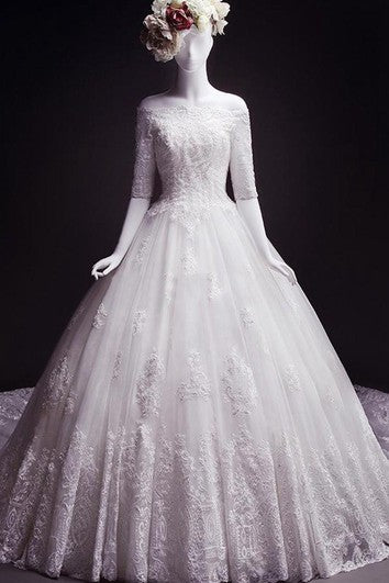 Ballkleid Off-The-Shoulder Halbarm Hofschleppe Spitzenkleid