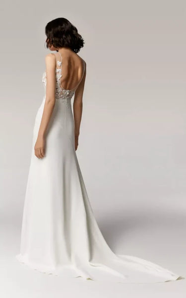 Casual Sleeveless Bateau-neck Sheath Chiffon Wedding Dress with Illusion Lace Top