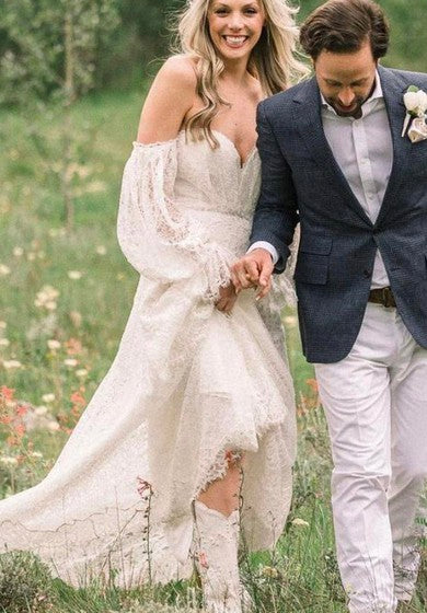 Vintage A-line krajková svatební šaty s vlečkou, otevřeným zadním dílem a zipem, s řasením po celé délce