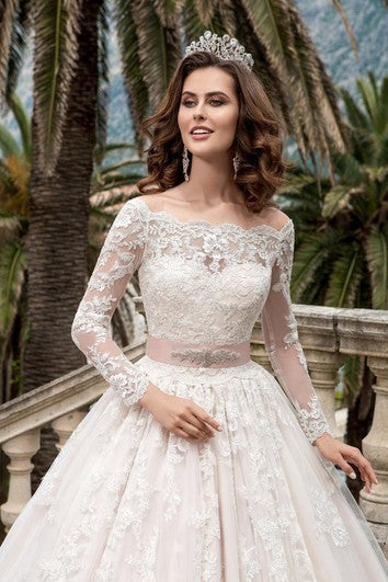 A-Line Mini Off-the Shoulder Long Belling Bell Places Appliques Abito a bottone in tribunale