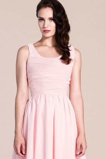 Sleeveless Chiffon Dress With Scoop Neck