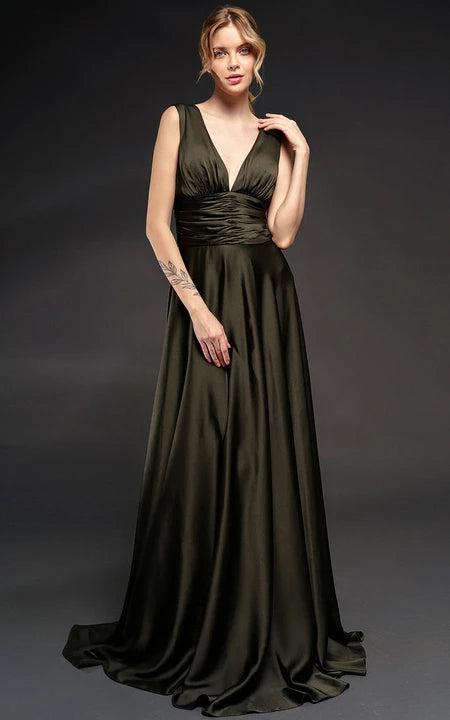 V-neck Sleeveless Sheath Dress with Ruched Waist and Deep-v Back