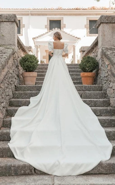 Fairytale Puff-sleeve Square-neck Sheath Wedding Dress with Court Train