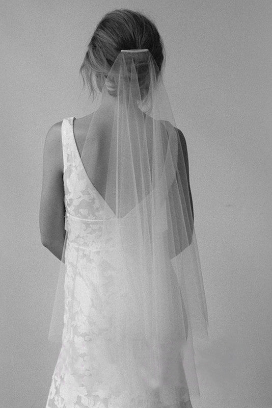 Simple Soft Tulle Fingertip Bridal Veil
