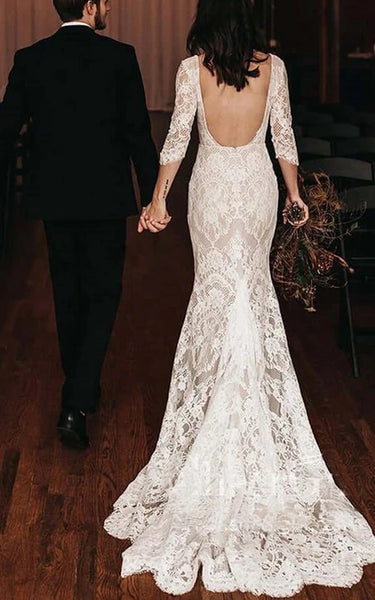 V-neck 3-4-sleeve Sheath Appliqued Vintage Lace Wedding Dress with Court Train