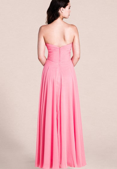 Robe de demoiselle d'honneur longue en mousseline de soie sans bretelles de style simple