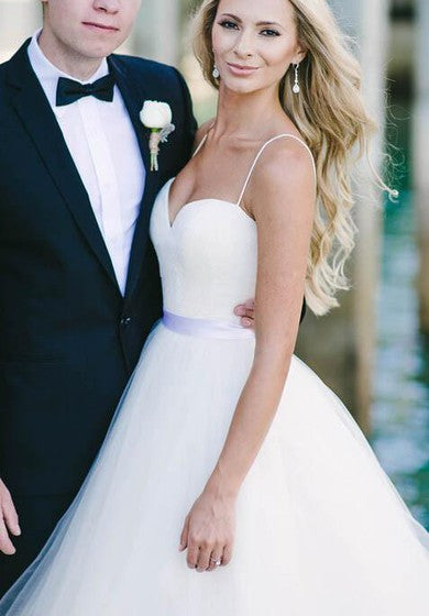 Destino de marfil Tul Destino Sweetheart Spaghetti Strap Vestido de novia