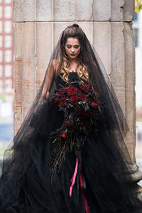 Black Ethereal Puffy Long Wedding Veil