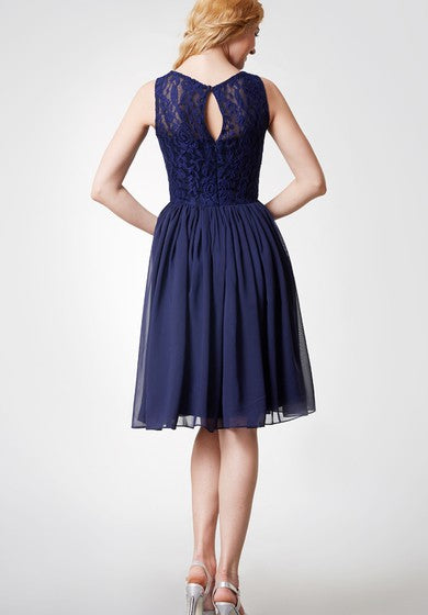 Glamorous Jewel Neck Pleated Knee Length Chiffon Dress With Satin Sash