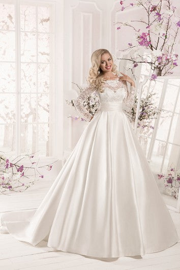 Lace Top Long Sleeve Floor Length Satin Applique Dress