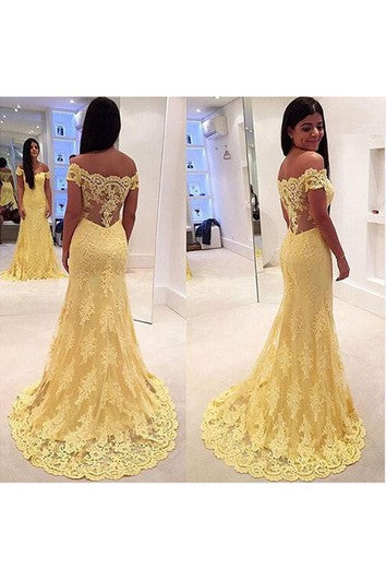 Moderní večerní šaty mořská panna s žlutými krajkovými aplikacemi a odhalenými rameny