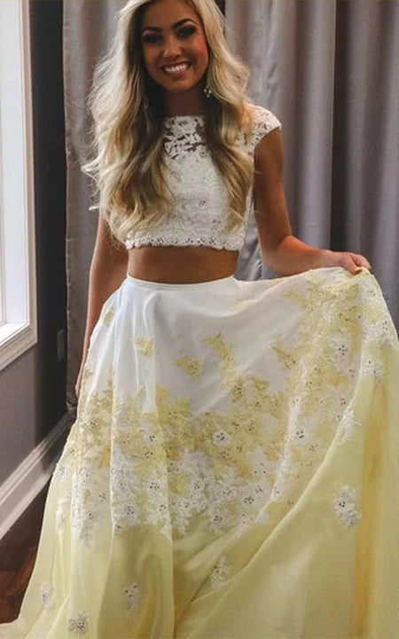 Zweiteiliges Brautkleid mit zweifarbiger Spitzenapplikation und Schlüsselloch