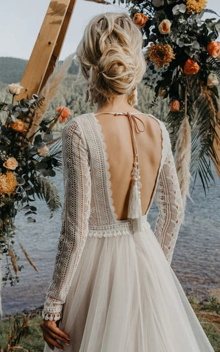 Boho | Vestido de boda a línea de encaje sin espalda y manga A-line