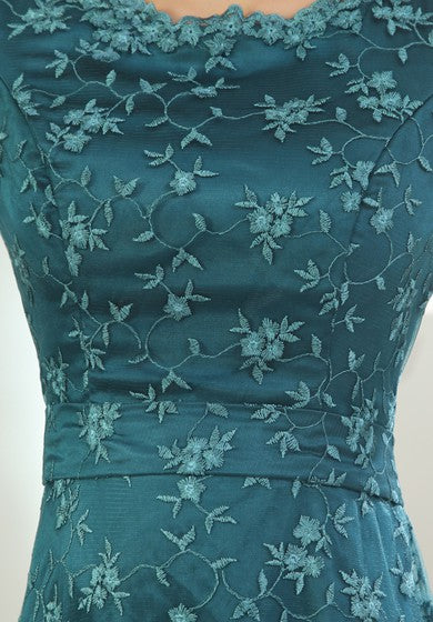 Vyšívané dlouhé šaty s krátkým rukávem a průhledným topem