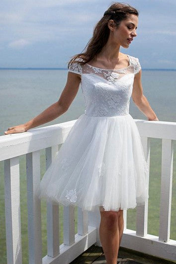 Knee-length Tulle Cute Dress With Keyhole And Illusion Lace