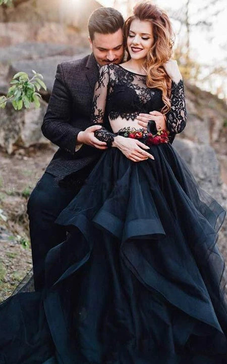 Schwarz | Gothic Zweiteiler A-Linie Langarm Ballkleid | Hochzeitskleid mit Drapierungen und Blumen
