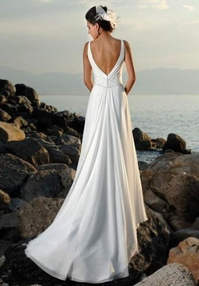 Empire en V-Clak Court Trains Dressos de novia sin mangas de Chiffon Beach para novias