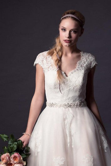 A-Line Mini V-Neck Bell Cap Appliques Button Tulle Lace Dress