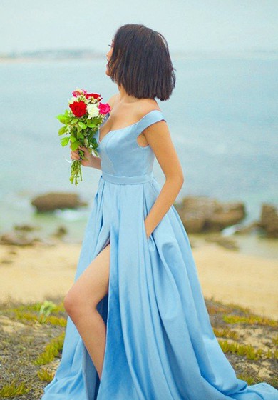 Saténové večerní šaty jednoduchého střihu A-linie bez rukávů s kapsami, dlouhé až na zem se vlečkou