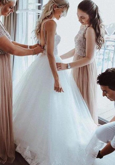 Éterické krajkové a tylové plesové šaty s dlouhým rukávem, bez rukávů, s výšivkou