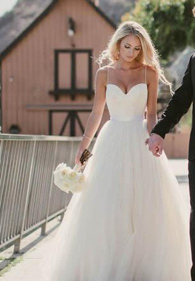 Ivory Tulle Destination Sweetheart Spaghetti Strap Wedding Dress