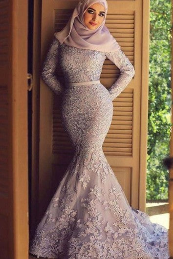 Appliques Sweep Train Lace Mermaid Dress