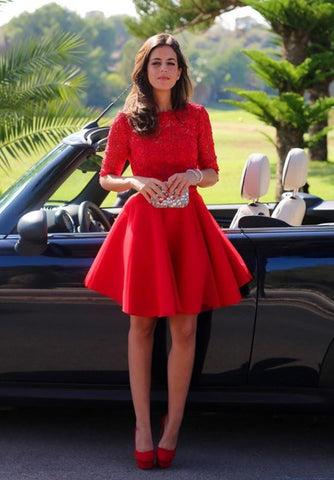 Modern Half-sleeve Red Short Homecoming Dress With Lace