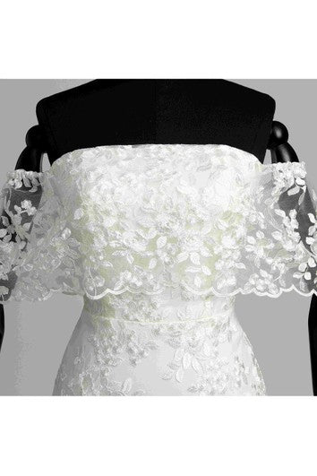 Robe de mariée sirène trompette à manches mi-longues avec bonnet de renouvellement de vœux