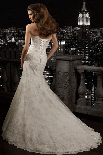 Mermaid largo vestido de encaje sin mangas sin mangas con aplicaciones y drapeado lateral