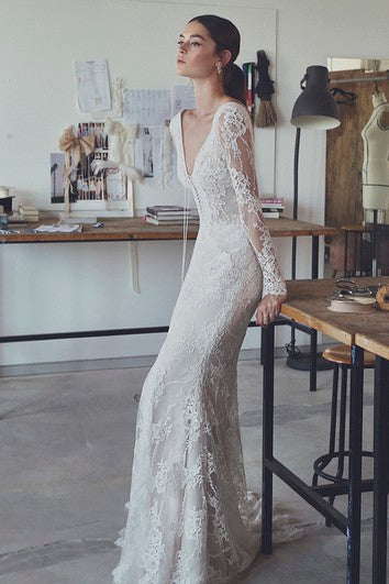 Sexy Mermaid Bohemian Illusion Long Sleeve Lace Bridal Gown With Plunging