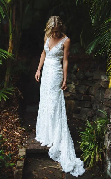 V-neck Lace Vintage Backless Sheer Casual Wedding Dress